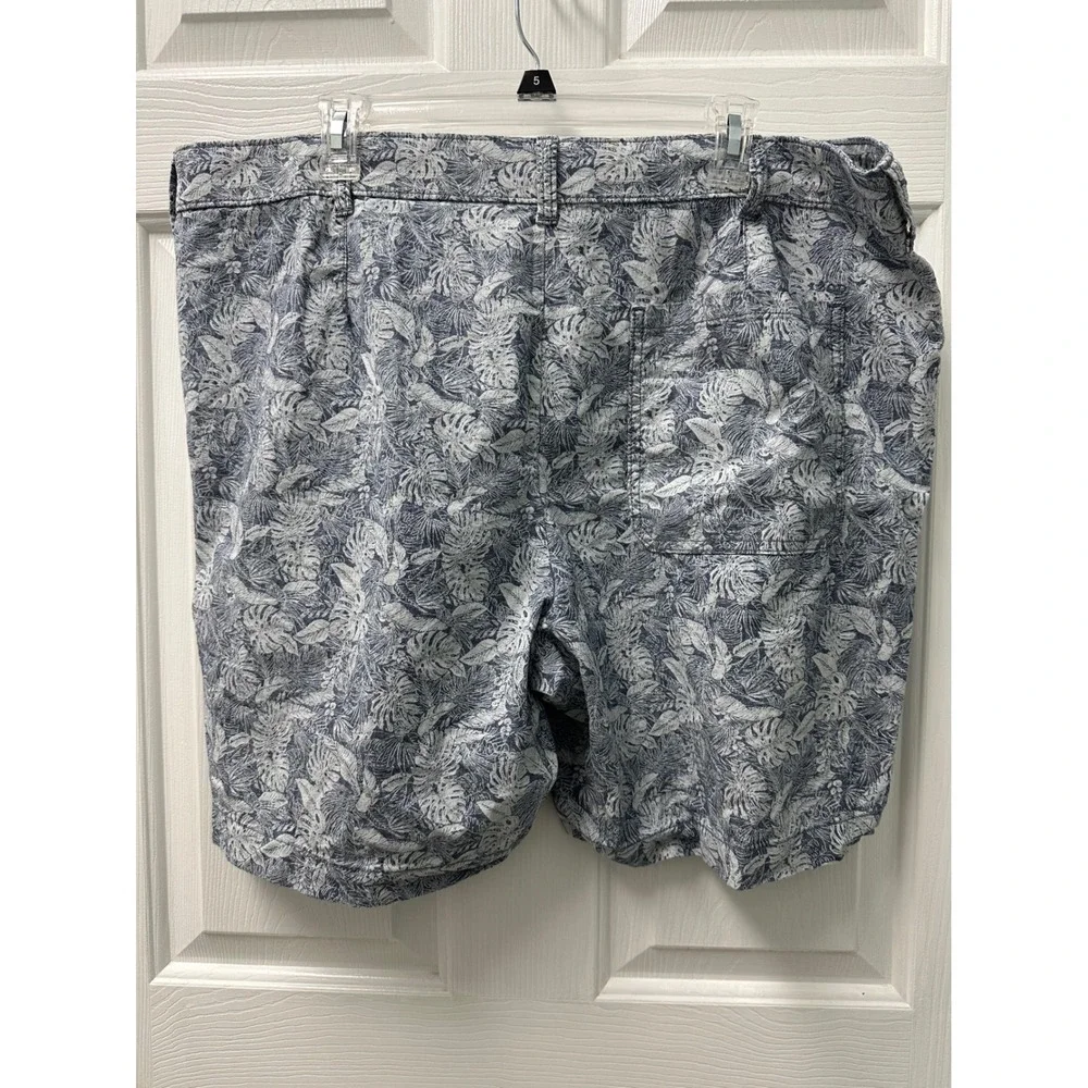Mens Izod Stretch 40 Waist‎ 8 Inseam Tropical Leaf Blue White Shorts